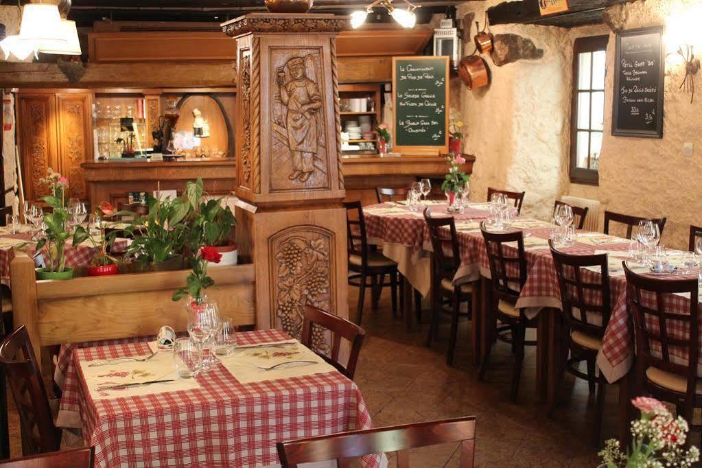 Auberge Des Trois Chateaux Эгишем Экстерьер фото