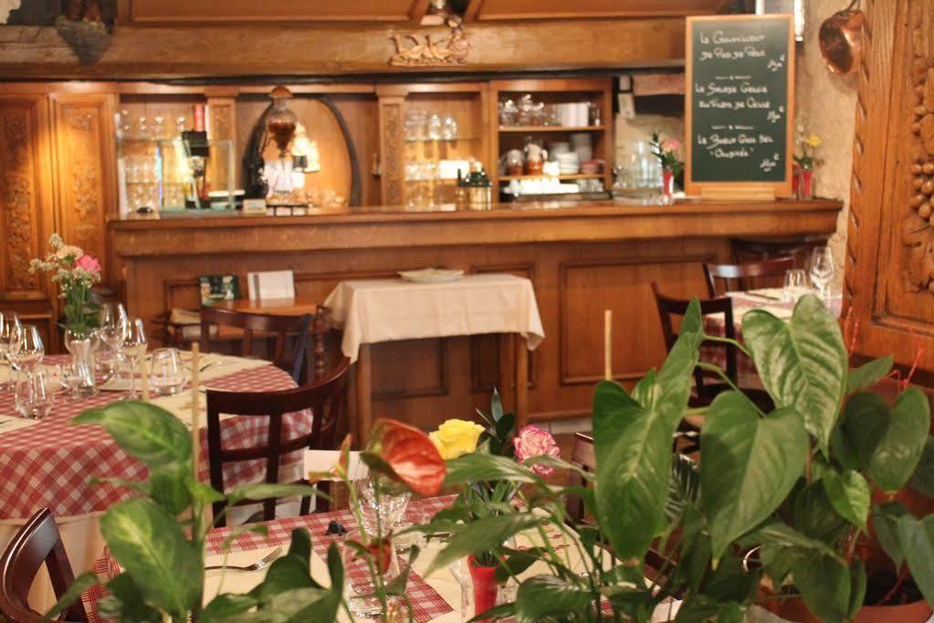 Auberge Des Trois Chateaux Эгишем Экстерьер фото